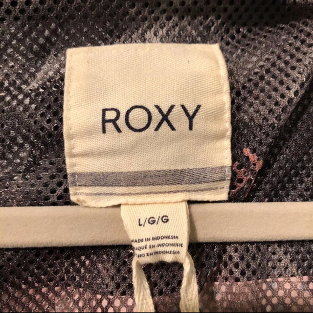 Roxy(ロキシー)のYUKA様専用ROXY ナイロンパーカー レディースのジャケット/アウター(ナイロンジャケット)の商品写真