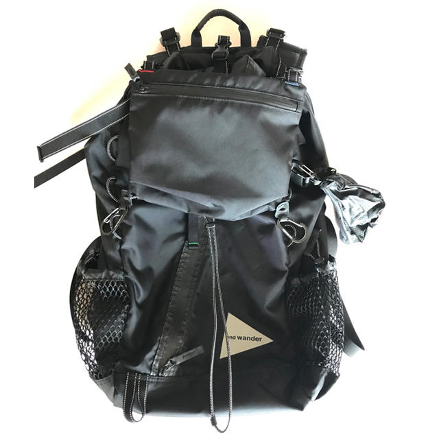 and wander/アンドワンダー30L BACKPACK
