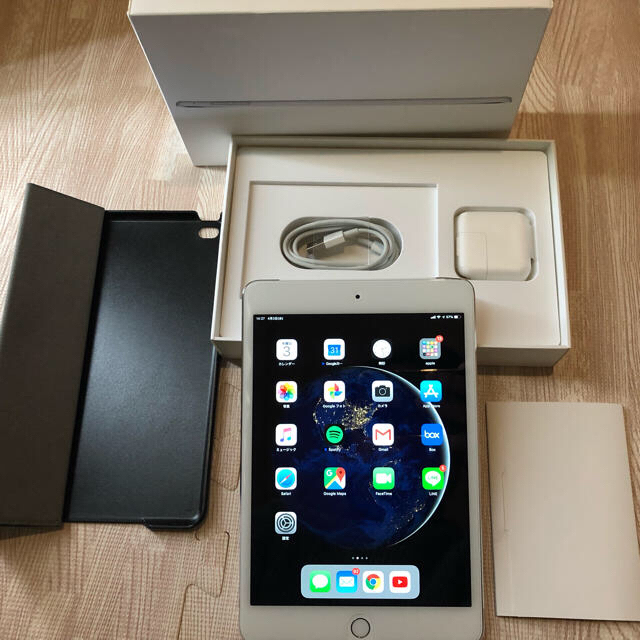 iPad mini4 64G wifi+celler simフリー