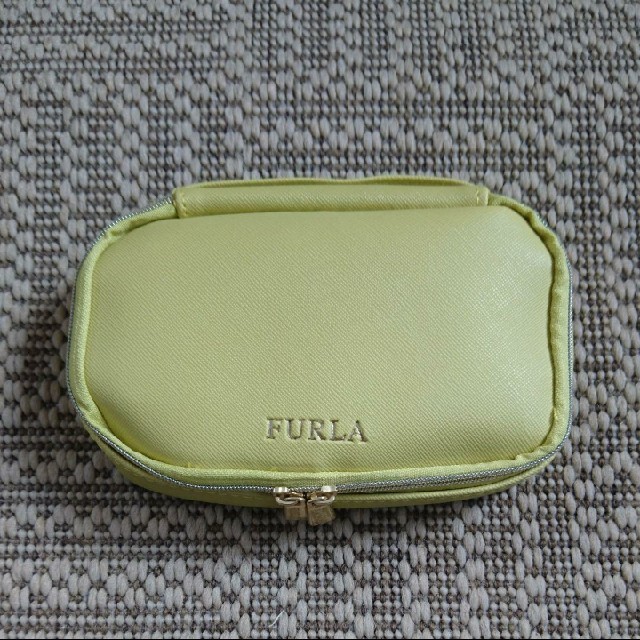 Furla(フルラ)のMORE 5月号【付録のみ】FURLAジュエリーポーチ レディースのファッション小物(ポーチ)の商品写真