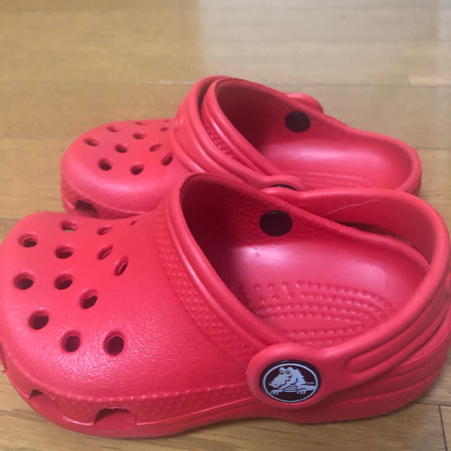 crocs(クロックス)のクロックス キッズサイズ 14㎝  キッズ/ベビー/マタニティのベビー靴/シューズ(~14cm)(サンダル)の商品写真