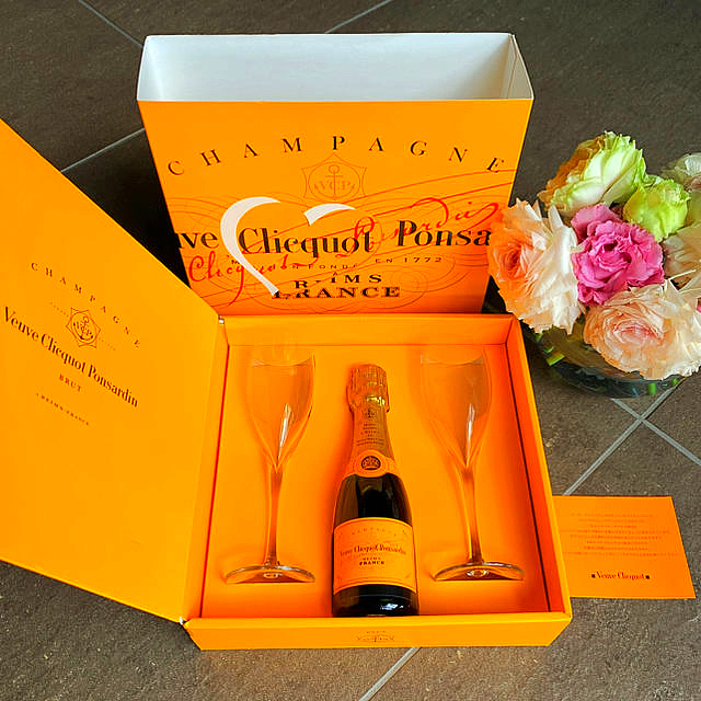 【値下げしました】Veuve Cliquot グラスセット