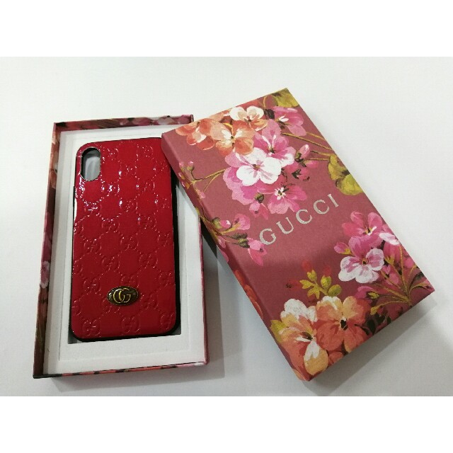 Gucci - GUCCI グッチ　iPhoneXケースの通販 by →Ka-ya→'s shop｜グッチならラクマ