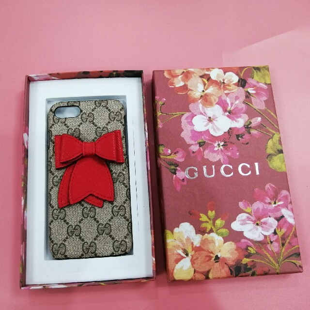 Gucci - GUCCI グッチ　iPhone8ケースの通販 by 上☺︎田's shop｜グッチならラクマ