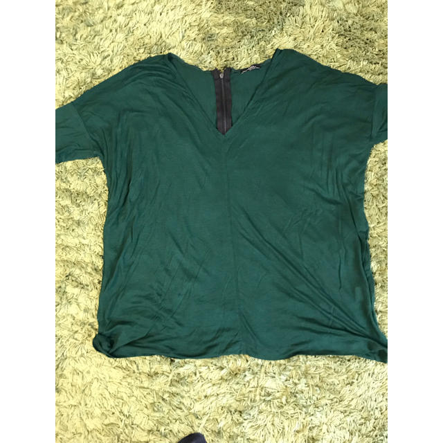 ZARA(ザラ)のZARA Tシャツ 🈹最近割引 レディースのトップス(Tシャツ(半袖/袖なし))の商品写真