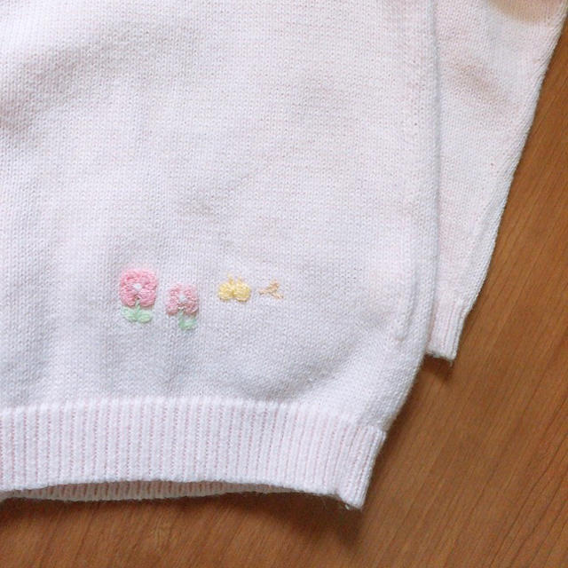 刺繍 モチーフ カーディガン