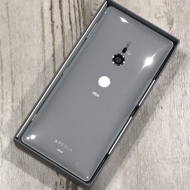 Xperia - 超美品 au XPERIA XZ2 SOV37 リキッドシルバーの通販 by フリぞう's shop｜エクスペリアならラクマ