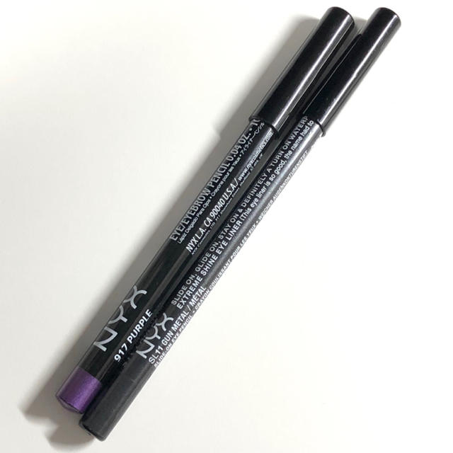 NYX(エヌワイエックス)のNYX アイライナー 2本 グレー パープル コスメ/美容のベースメイク/化粧品(アイライナー)の商品写真