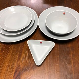 イッタラ(iittala)の専用です‼️イッタラ  ティーマ パールグレー  6点セット(食器)