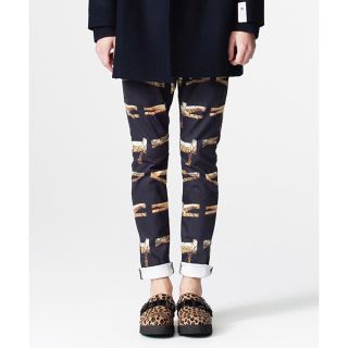 SHAREEF GRAPHIC PRINT SKINNY PANTS