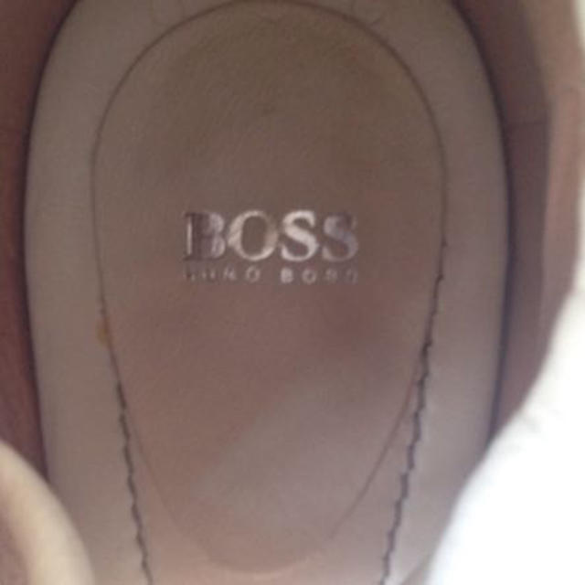 HUGO BOSS(ヒューゴボス)のBOSS 白サンダル 38サイズ レディースの靴/シューズ(サンダル)の商品写真