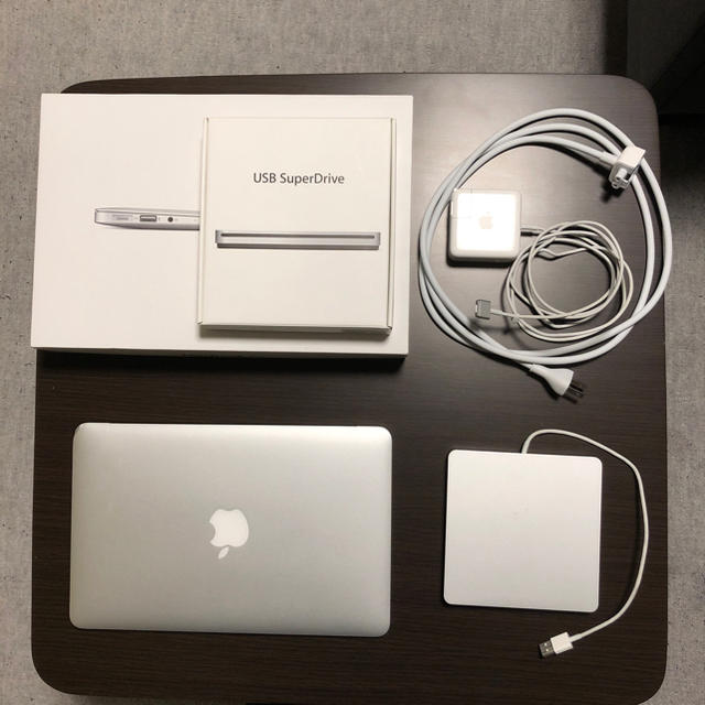 MacBook Air early 2014 11-inch1コアの個数