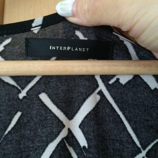 INTERPLANET(インタープラネット)のインタープラネット 黒ワンピ レディースのワンピース(ひざ丈ワンピース)の商品写真