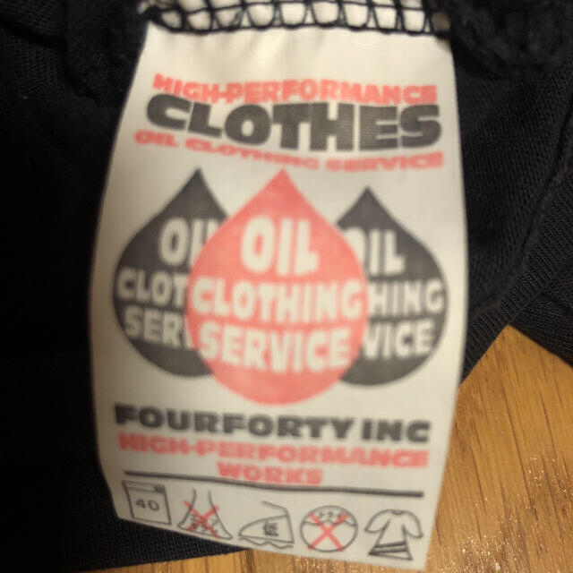 OIL(オイル)の黒Tシャツ オイルクロージング140㌢ キッズ/ベビー/マタニティのキッズ服男の子用(90cm~)(Tシャツ/カットソー)の商品写真