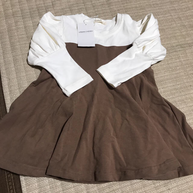 専用出品✴︎新品タグ付きAラインワンピース キッズ/ベビー/マタニティのキッズ服女の子用(90cm~)(ワンピース)の商品写真