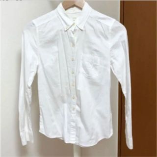 ギャップ(GAP)の《ちーちゃん様専用》GAP  白シャツ(シャツ/ブラウス(長袖/七分))