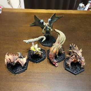 モンスターハンター フィギアセット 入手困難(ゲームキャラクター)