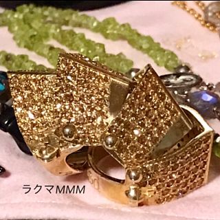 Vivienne Westwood(ゴールド/金色系)のフリマアイテム一覧 Vivienne Westwood(ゴールド/金色系)のフリマアイテム一覧