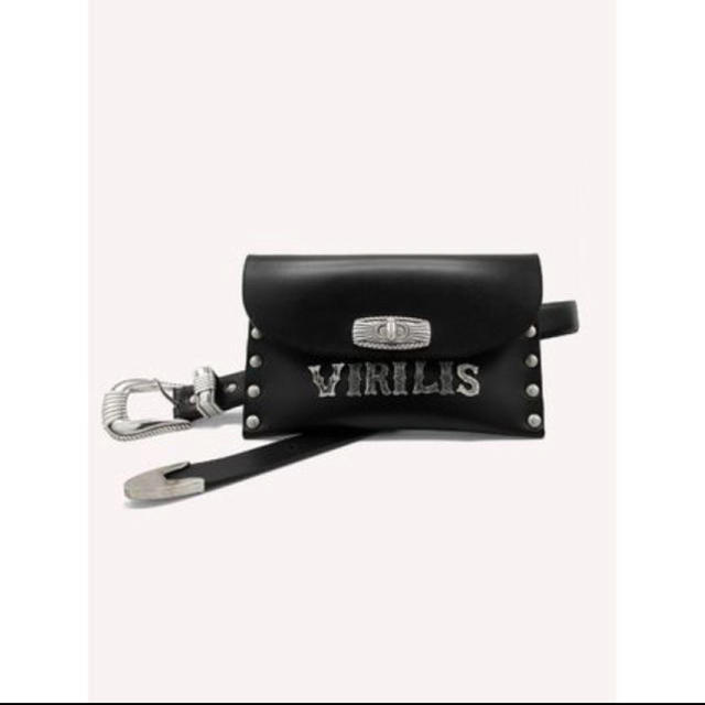 Toga virilis metal velt pouch