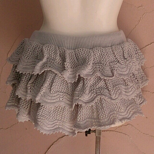 gelato pique(ジェラートピケ)の最終値下げ ジェラートピケ 鍵編みスカート レディースのスカート(ミニスカート)の商品写真