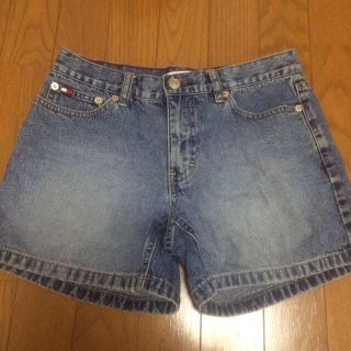 トミーヒルフィガー(TOMMY HILFIGER)のTOMMY(ショートパンツ)