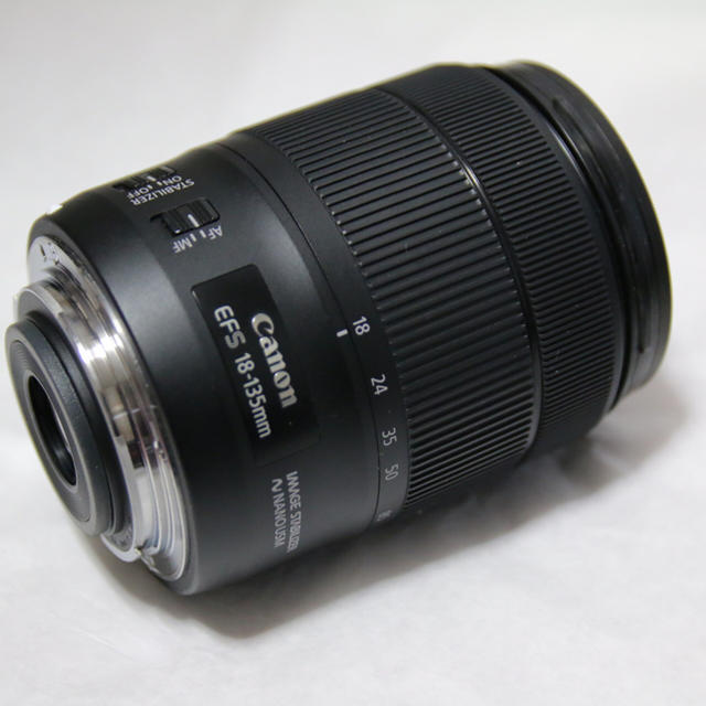 Canon EF-S F3.5-5.6  18-135mm USM レンズ 美品