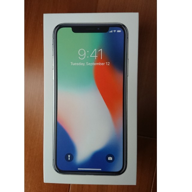 新品未使用 docomo iPhone X silver 64GB