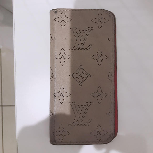 スマートフォンケース ディズニー 、 LOUIS VUITTON - ルイヴィトン iPhone ケース マヒナ の通販 by まる's shop｜ルイヴィトンならラクマ