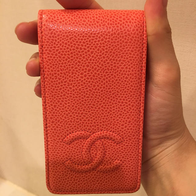 CHANEL(シャネル)のシャネル iPhoneケース 4.5.SE用 スマホ/家電/カメラのスマホアクセサリー(iPhoneケース)の商品写真