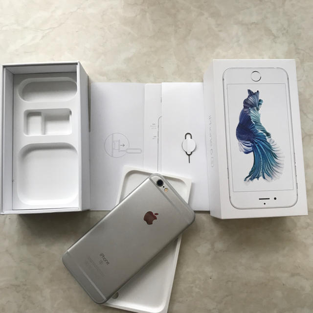 Apple 64ギガの通販 by rurumama's shop｜アップルならラクマ - iPhone 6S 爆買い国産