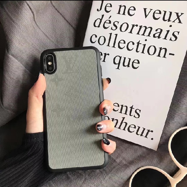 フェンディ iphone8plus ケース 中古 / LOUIS VUITTON - Louis Vuitton  携帯ケースの通販 by Kaori161's shop7｜ルイヴィトンならラクマ