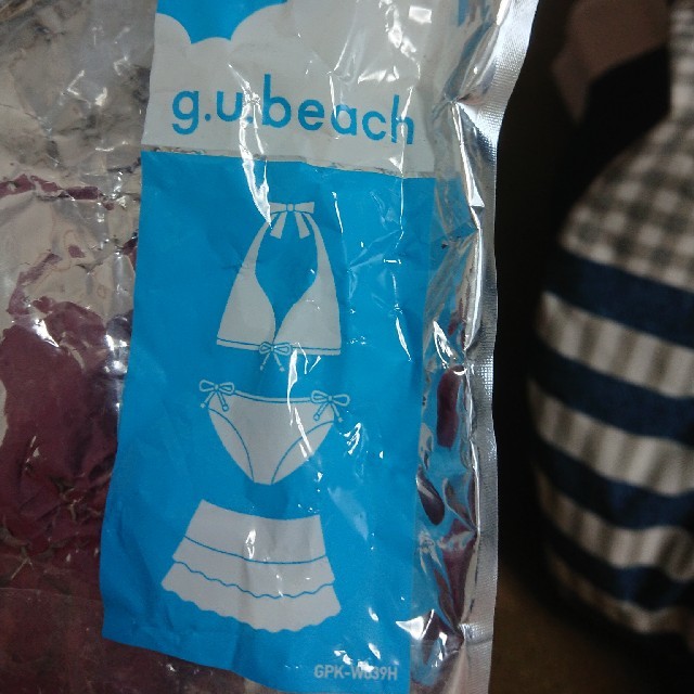 GU(ジーユー)のジーユー ビキニ(スカート付き) レディースの水着/浴衣(水着)の商品写真