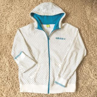 アディダス(adidas)のAdidas パーカー 美品(パーカー)