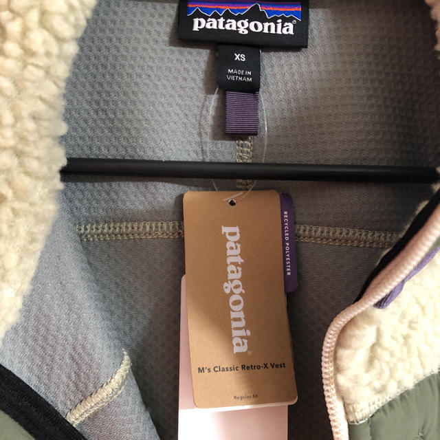 patagonia(パタゴニア)のパタゴニア ベスト レトロx メンズのトップス(ベスト)の商品写真