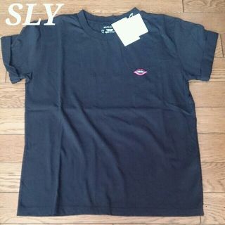 スライ(SLY)の【未使用】ロールアップTシャツ(Tシャツ(半袖/袖なし))