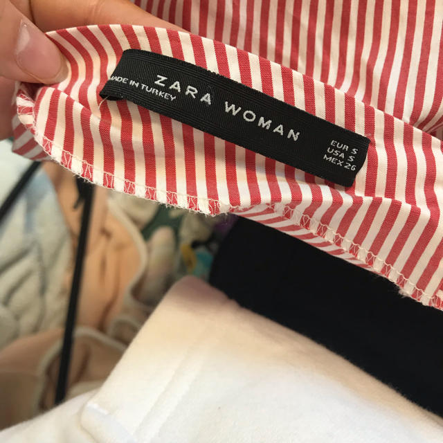 ZARA(ザラ)のZARA シャツ レディースのトップス(シャツ/ブラウス(長袖/七分))の商品写真