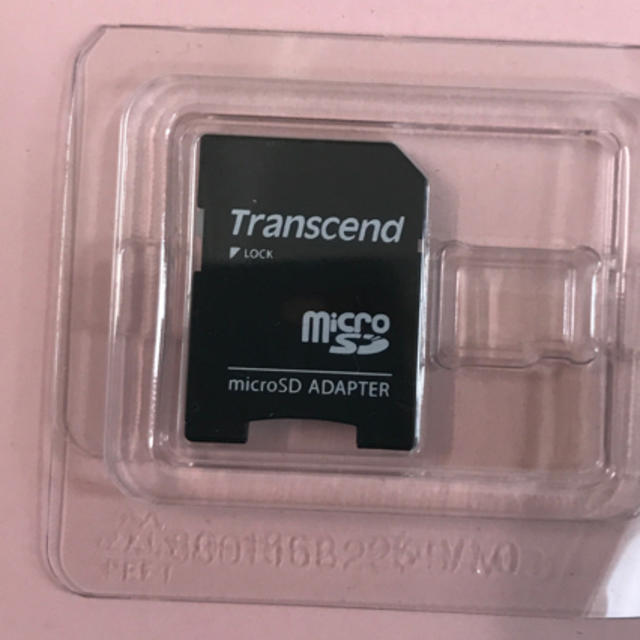 Transcend(トランセンド)のマイクロSDカードアダプター スマホ/家電/カメラのPC/タブレット(PC周辺機器)の商品写真