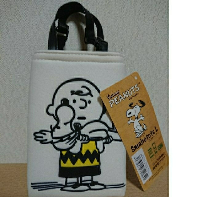 SNOOPY(スヌーピー)のスヌーピースマホトート スマホ/家電/カメラのスマホアクセサリー(モバイルケース/カバー)の商品写真