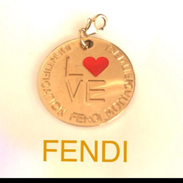 FENDI(フェンディ)のFENDIフェンディ☆ペンダントトップ レディースのアクセサリー(ネックレス)の商品写真