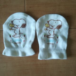 スヌーピー(SNOOPY)の専用　新品　SNOOPY　ベビーミトン(手袋)