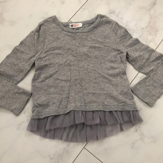 H&H(エイチアンドエイチ)のH&M トップス 110 キッズ/ベビー/マタニティのキッズ服女の子用(90cm~)(Tシャツ/カットソー)の商品写真