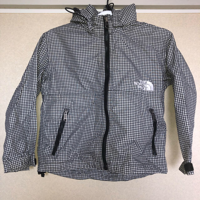 THE NORTH FACE(ザノースフェイス)のキキララさま専用THE NORTH FACE 100 ノースフェイス キッズ キッズ/ベビー/マタニティのキッズ服男の子用(90cm~)(ジャケット/上着)の商品写真