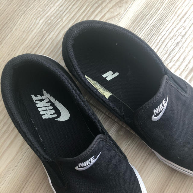 NIKE(ナイキ)のNIKE👟24cm レディースの靴/シューズ(スリッポン/モカシン)の商品写真