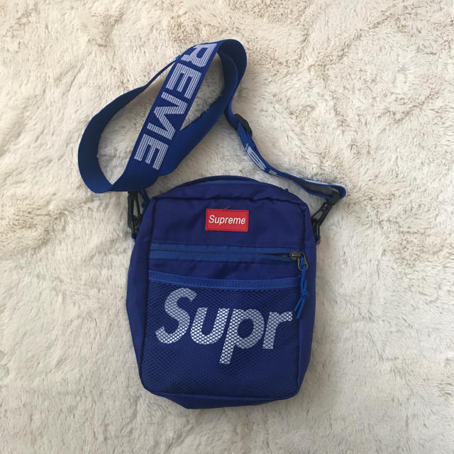 Supreme(シュプリーム)のsupremeバッグ メンズのバッグ(ショルダーバッグ)の商品写真