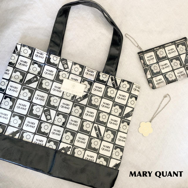 MARY QUANT(マリークワント)のMARY QUANT マリークヮント バッグ ポーチ チャーム セット レディースのバッグ(トートバッグ)の商品写真