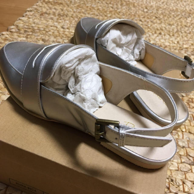   RiiiKa コインローファーバックバンドサンダル M レディースの靴/シューズ(サンダル)の商品写真