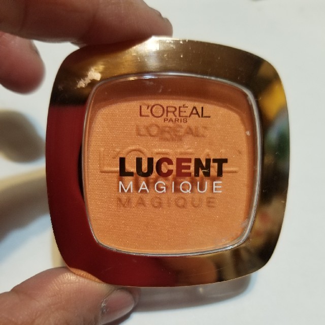 L'Oreal Paris(ロレアルパリ)のロレアルパリ ルーセントマジックパウダーブラッシュ C-3 コスメ/美容のベースメイク/化粧品(チーク)の商品写真