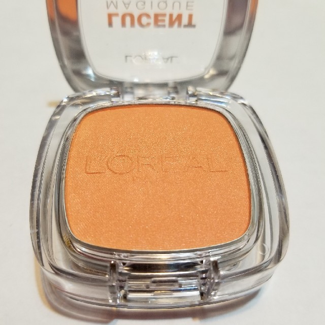 L'Oreal Paris(ロレアルパリ)のロレアルパリ ルーセントマジックパウダーブラッシュ C-3 コスメ/美容のベースメイク/化粧品(チーク)の商品写真