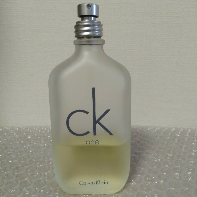 ck Calvin Klein(シーケーカルバンクライン)のカルバンクライン  ck one 香水　ANNA SUI コスメ/美容の香水(ユニセックス)の商品写真