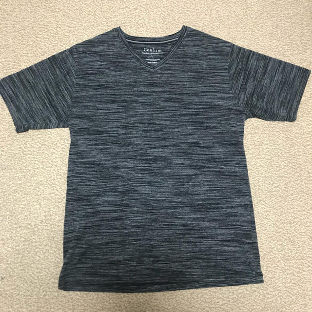 Tシャツ グレー コンファーム Vネック メンズのトップス(Tシャツ/カットソー(半袖/袖なし))の商品写真